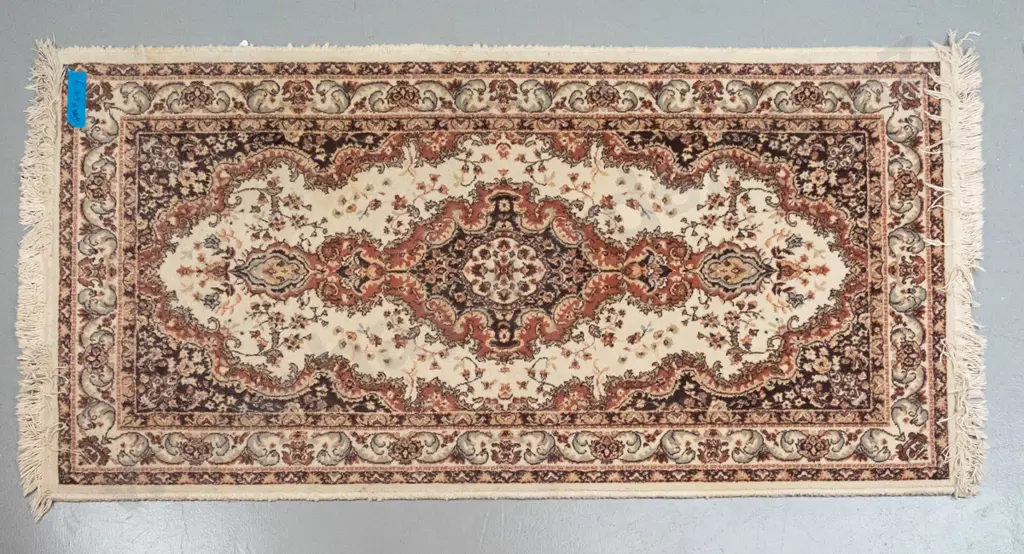 Persian style wool floor rug with Incov Romania label - ivory, coral and brown - some staining, needs cleaning L-1820 Image 1++
