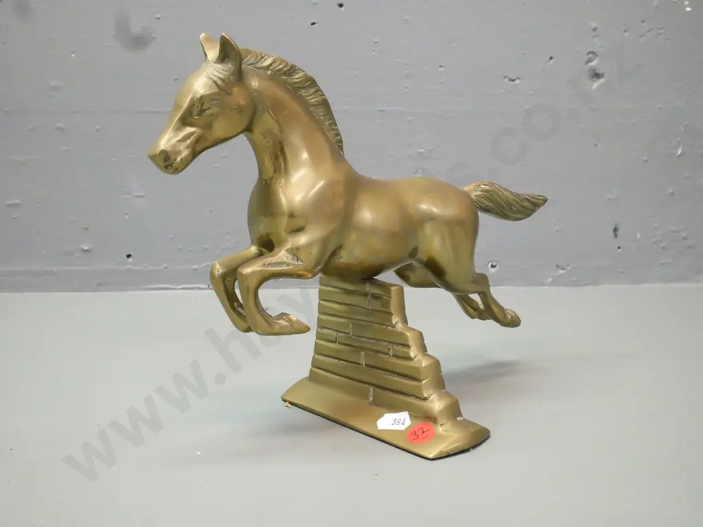 brass horse jumping fence, 'Made in Korea' label on base. H-190 L-250 Image 1++