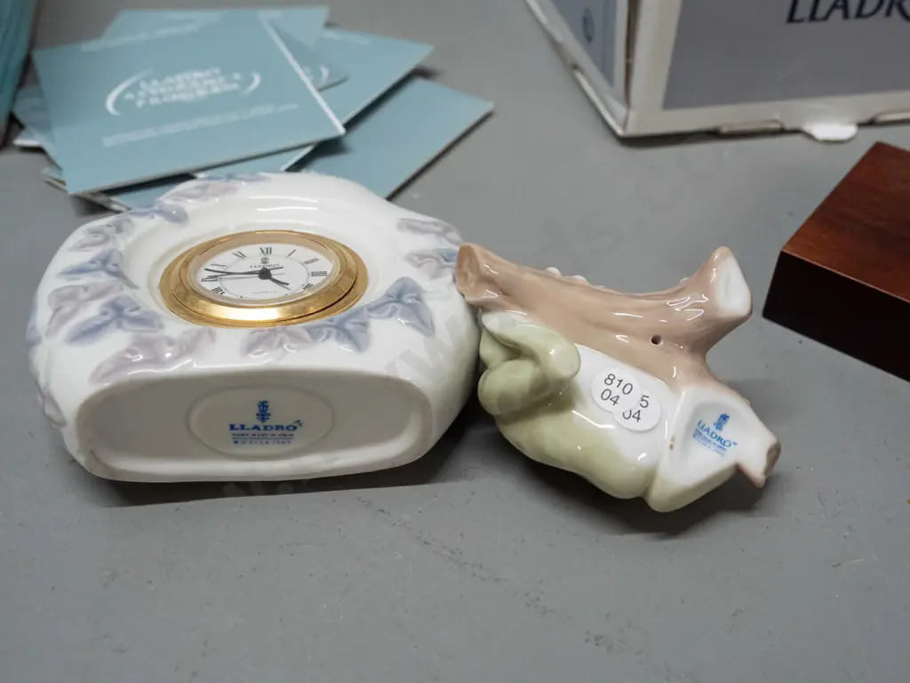 2 Lladro items with original boxes - "Lucky Frog" on wooden base and a quartz clock in porcelain case H-90 W-90 Image 1++