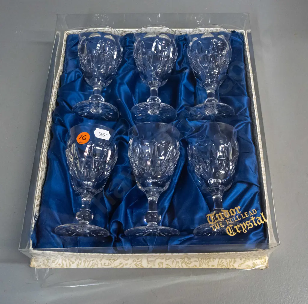 set of 6 Tudor crystal sherry or liqueur glasses H-110 D-55 in fitted box - glue & tape residue on box lid. Image 1++