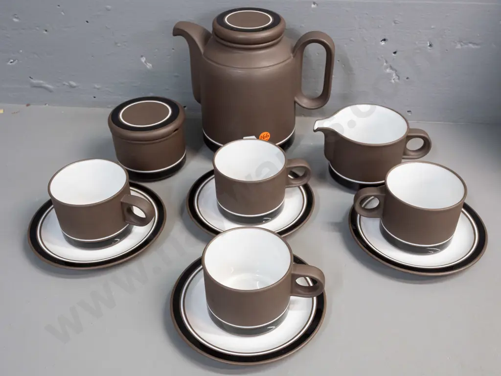 retro Hornsea Vitramic "Contrast" pattern coffee pot, cream, sugar and 4 cups & saucers - coffee pot H-180 Image 1++