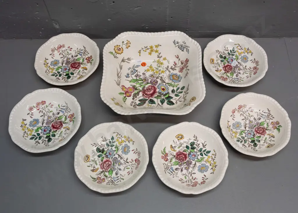 Copeland Spode Romney pattern serving bowl 230 x 230 and 6 dishes Image 1++