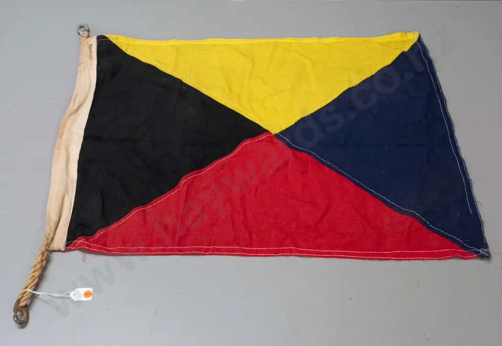 maritime letter 'Z' signal flag with rope and brass and cast alloy attachments - some age wear & staining H-570 W-780 Image 1++