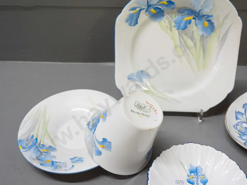various Shelley floral items, including 3 pieces of Blue Iris - trio, tennis set, 4 small dishes. Image 1++