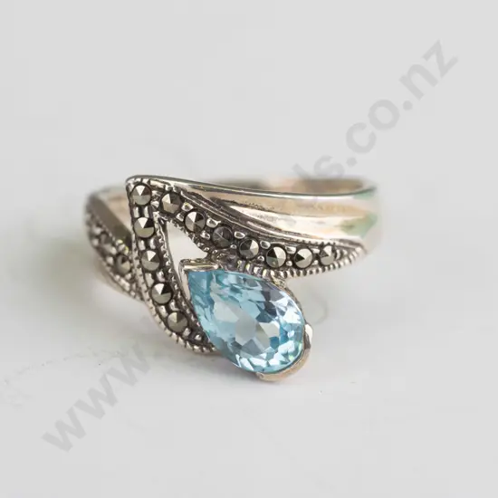 light blue stone silver ring stamped 925