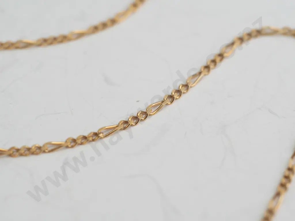 9ct figaro gold chain 1.9gms Image 1++