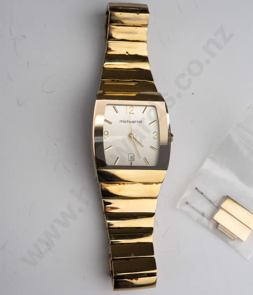 Michael Hill gents watch with spare link Image 1++