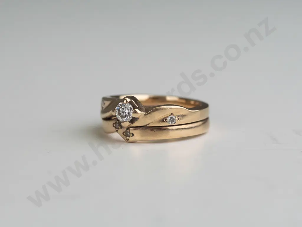 9ct  6.5gms centre diiamond & 4 small diamonds - 2 rings  solitaire & band soldered together Image 1++
