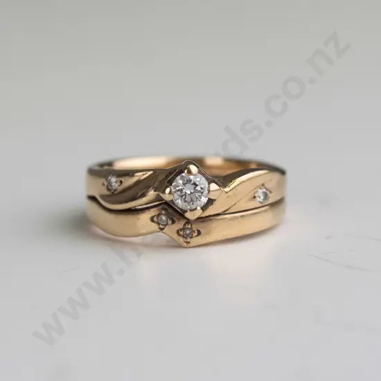 9ct  6.5gms centre diiamond & 4 small diamonds - 2 rings  solitaire & band soldered together