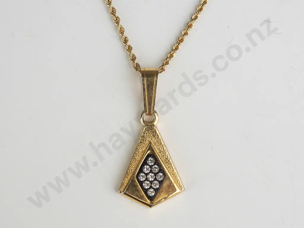 chain and drop pendant - 14ct chain and catch (3.6gm) Image 1++
