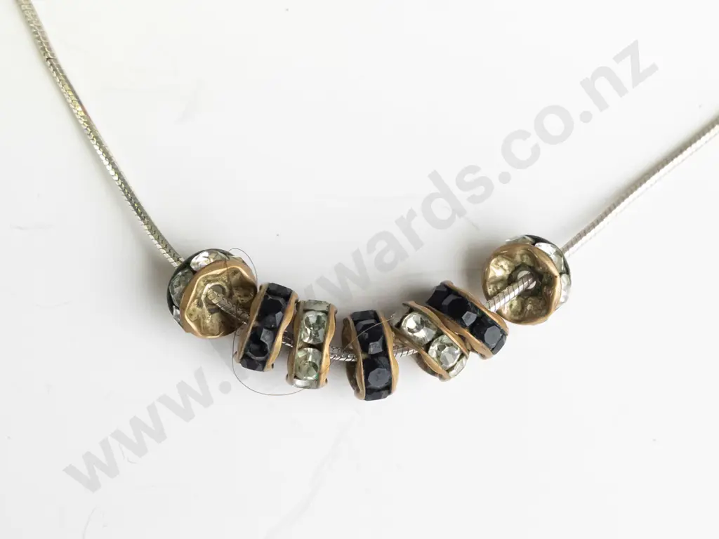 silver necklace with 7 rings - czs & black stones stamped 925 Image 1++