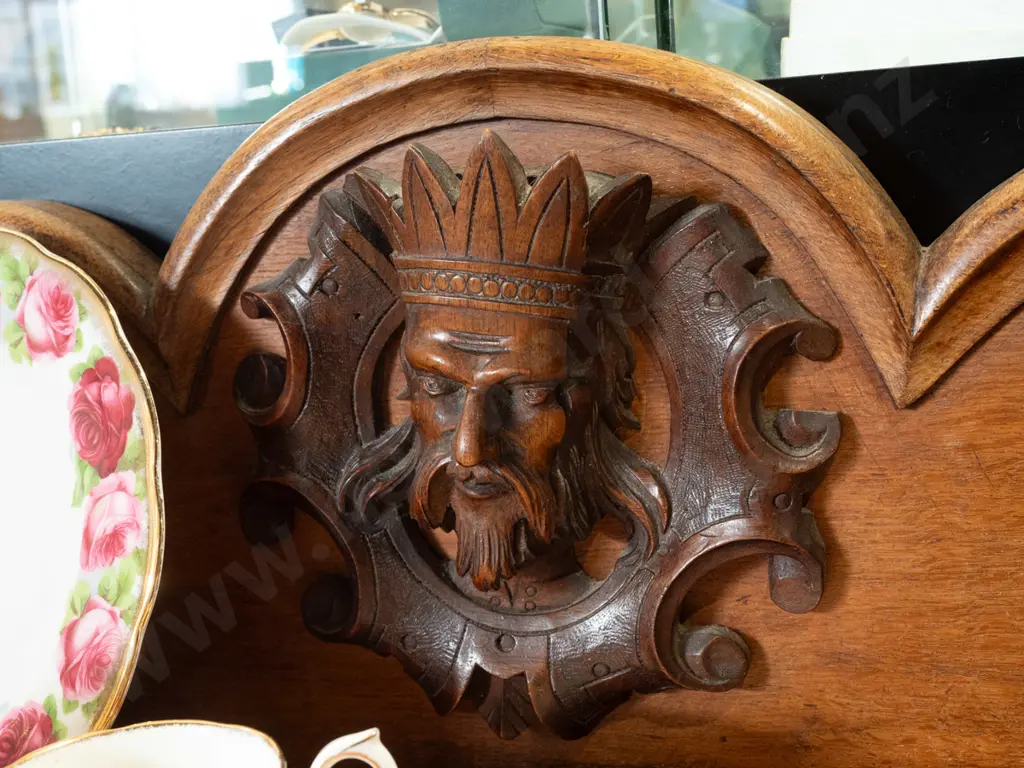 Victorian oak console table with shaped upstand, figural carving in shaped roundel, scrolling carved front legs on Image 1++
