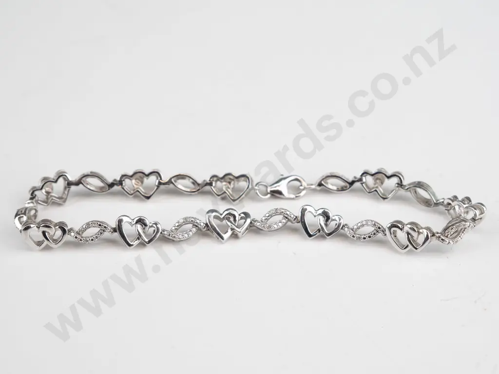 silver heart bracelet stamped 925 Image 1++