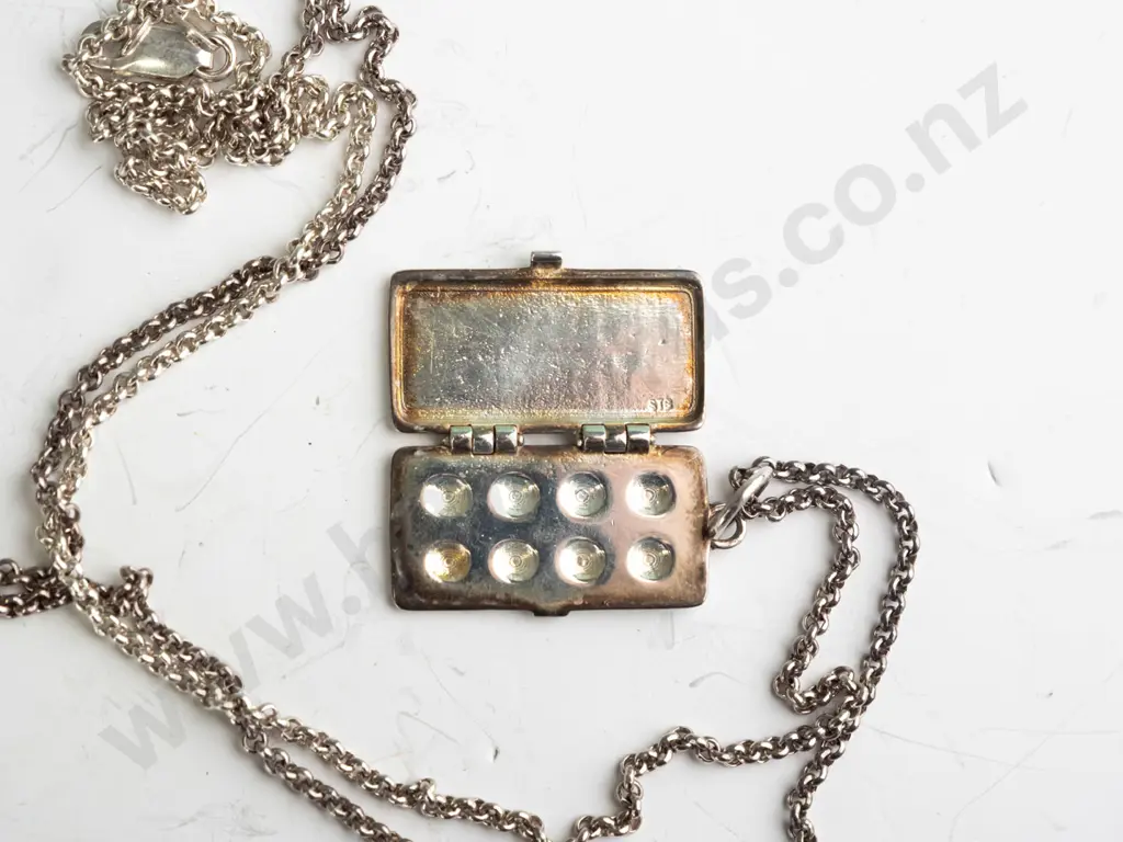 long silver book necklace 'Opera D'Arte' stamped 925 on clasp Image 1++