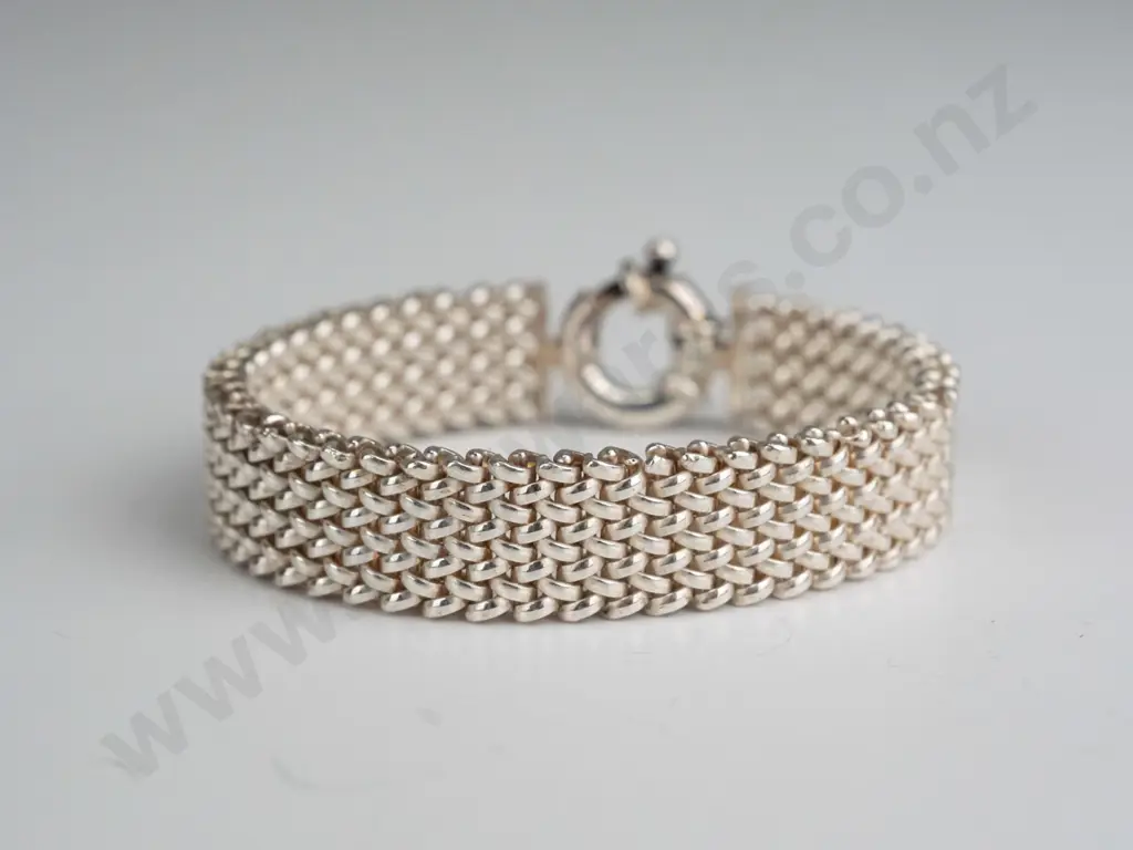 silver bracelet stamped 925   41gms Image 1++