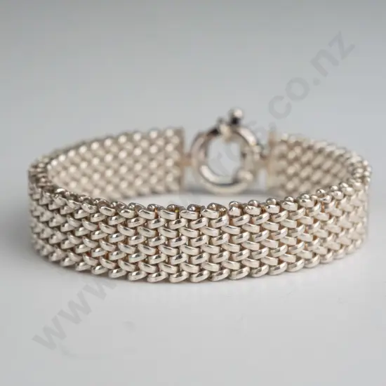 silver bracelet stamped 925   41gms