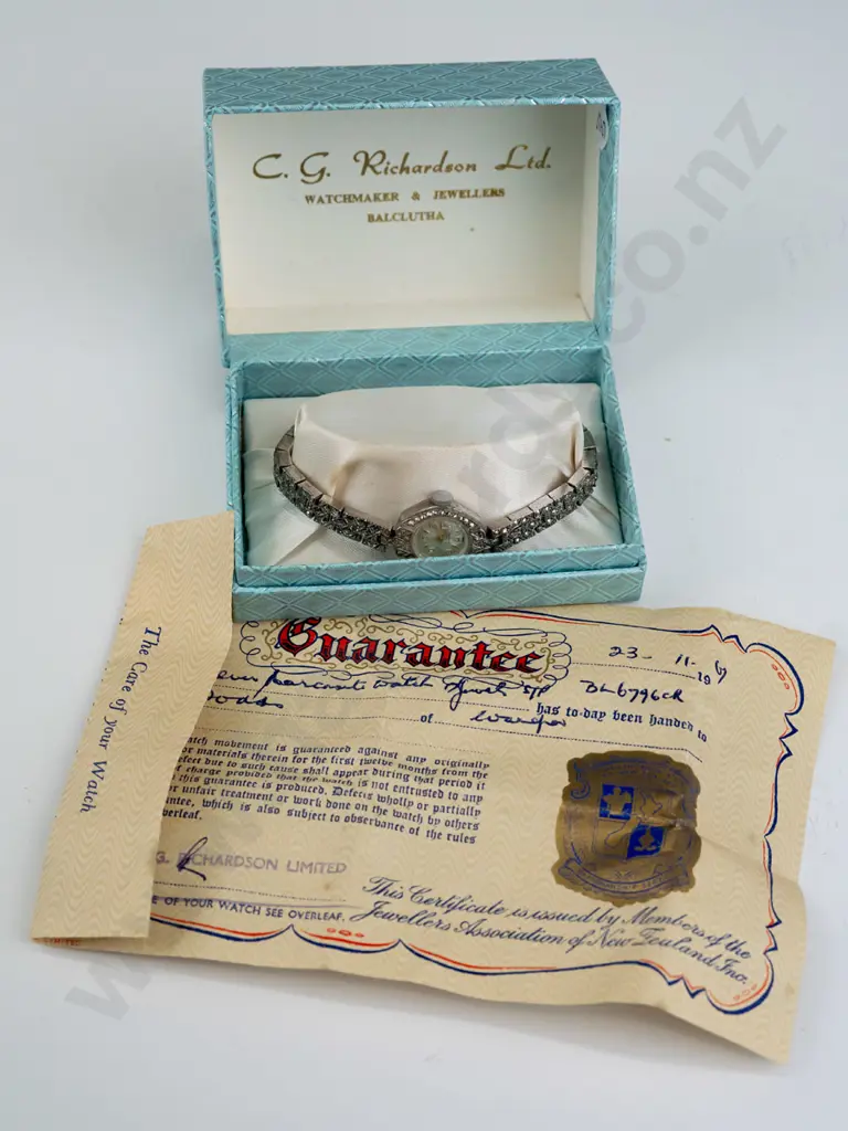 marcasite watch in box Image 1++
