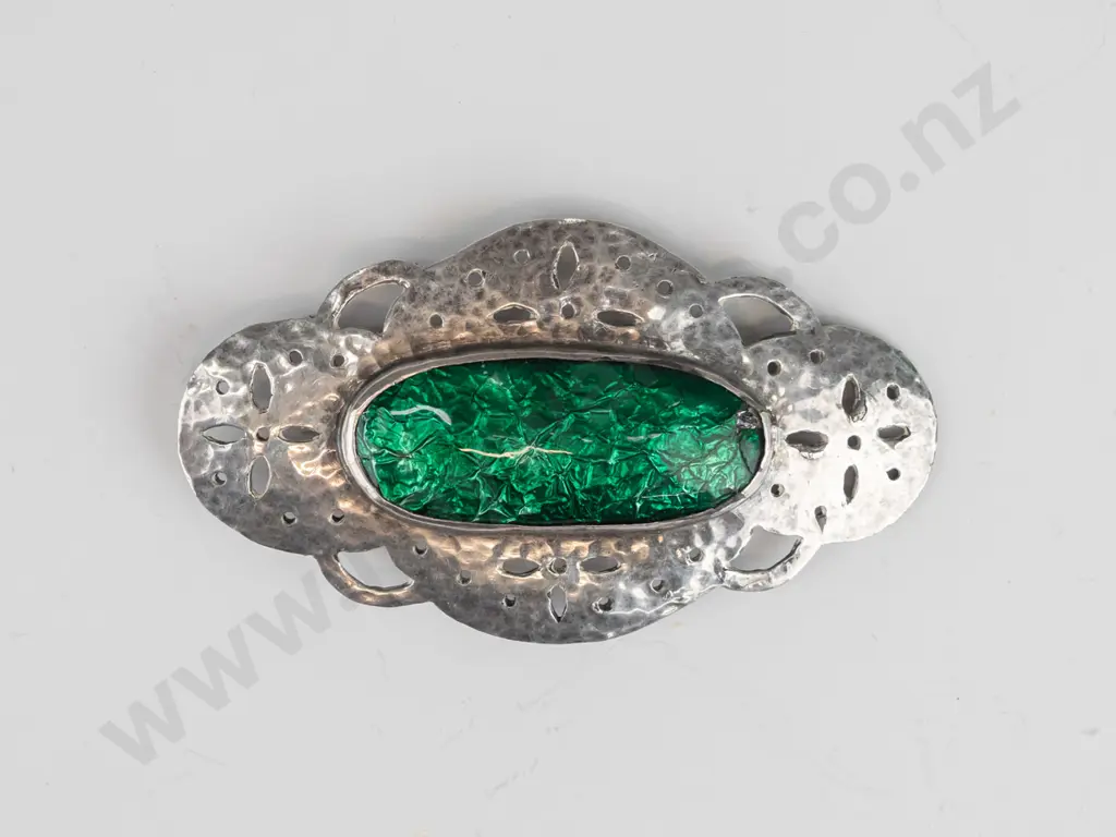 silver & green stone brooch tested postive for silver but not marked Image 1++