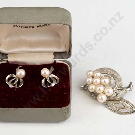 silver brooch & earring set [screw on]