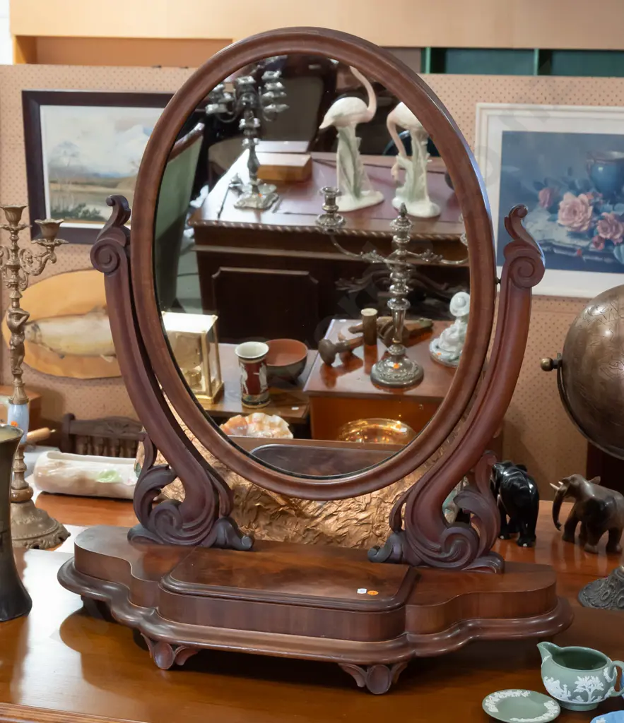 Victorian mahogany tabletop cheval mirror, oval mirror with foliate carved supports, lift-up lid, shaped front on Image 1++