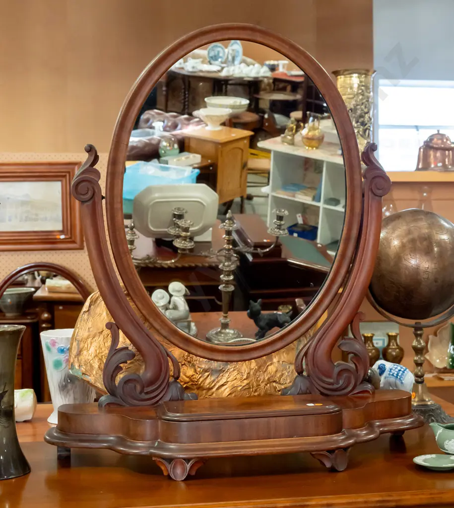 Victorian mahogany tabletop cheval mirror, oval mirror with foliate carved supports, lift-up lid, shaped front on Image 1++