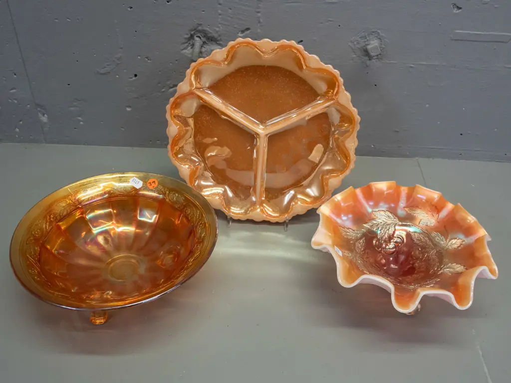 3 pieces marigold carnival glass - two 3-footed bowls & a segmented dish. 2 have white under-layer, tallest H-95 D-200 Image 1++