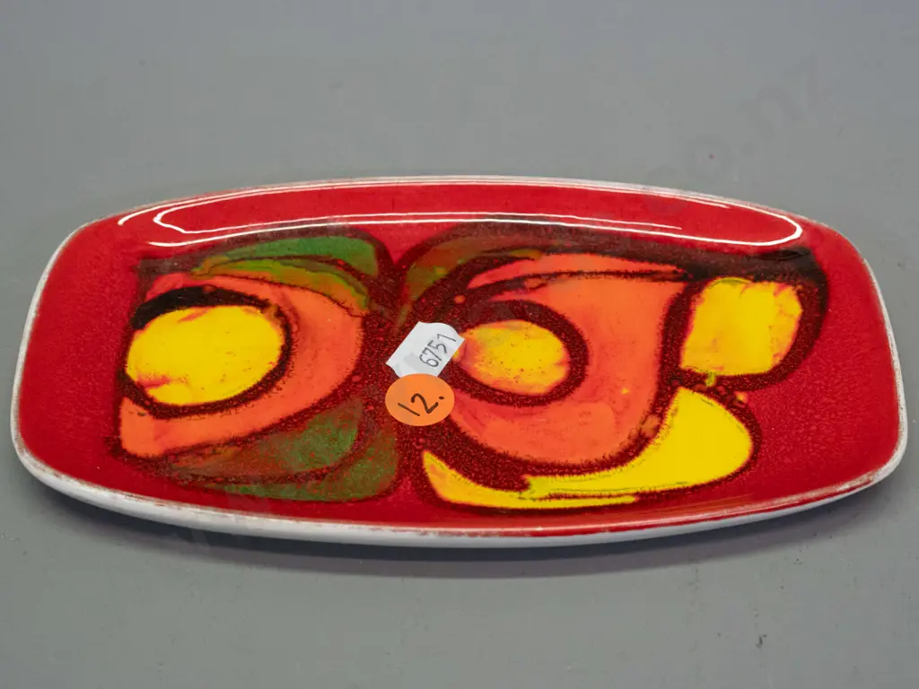 small vintage Poole Delphus pattern rectangular dish L-175 W-105 [some crazing] Image 1++