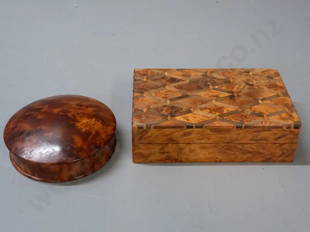 2 wooden boxes - burr totara circular with lift off lid and a rectangular burr wood box with diamond lattice pattern Image 1++