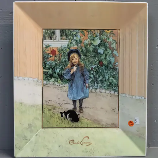 Goebel Artis Orbis series rectangular dish with Carl Larsson painting of a girl - edition of 802 of 1000, with paperwork