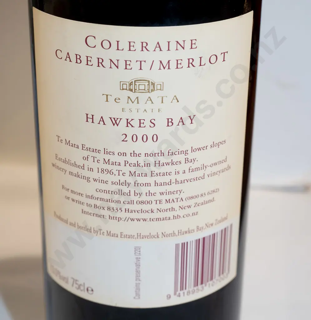 bottle of 2000 Te Mata Estate Coleraine, Cabernet/Merlot, Hawkes Bay wine 750ml Image 1++