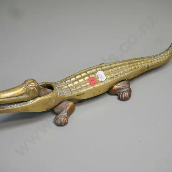 cast brass crocodile nutcracker, light discolouration L-370
