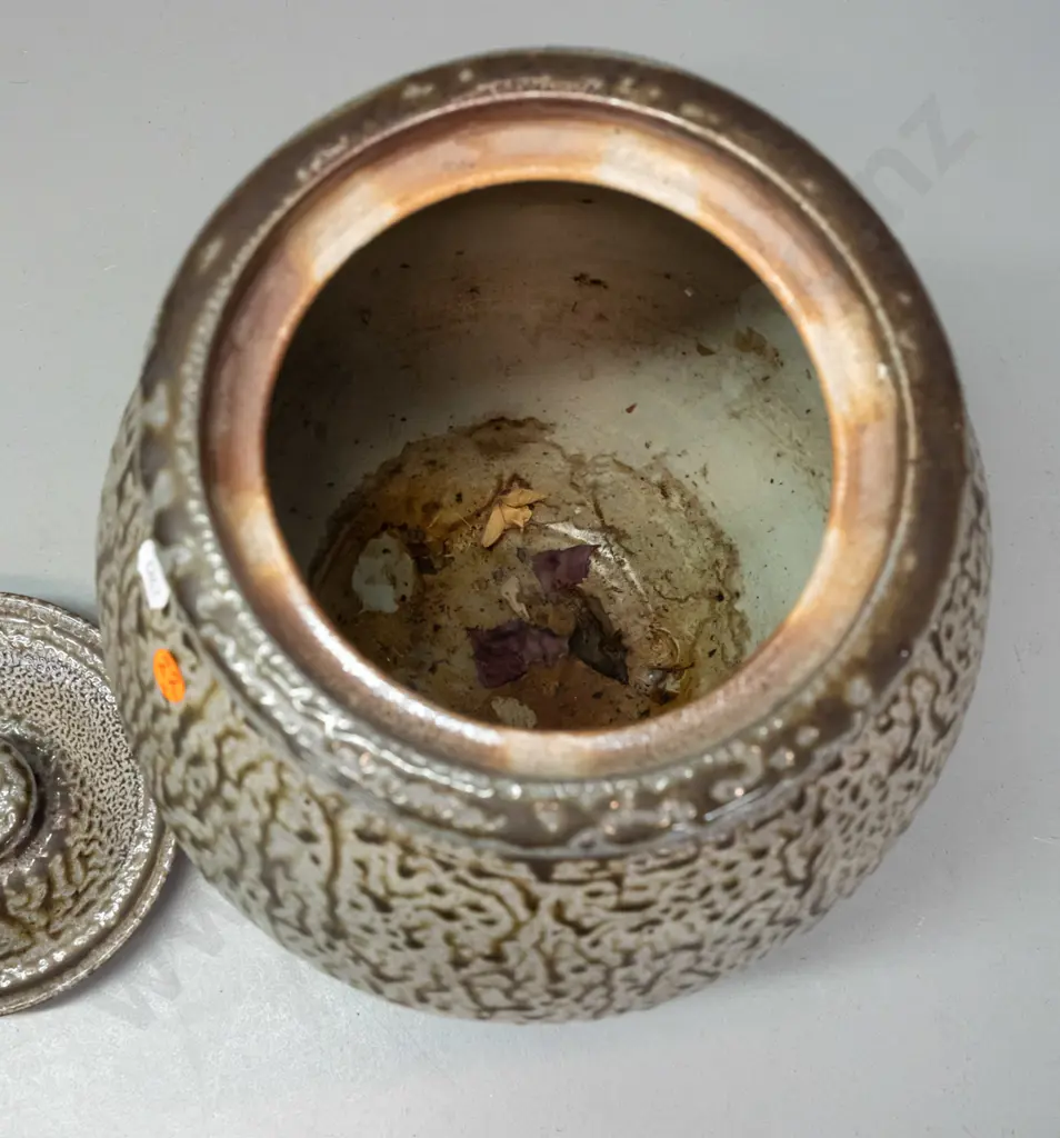 large New Zealand pottery salt-glazed lidded pot - unknown mark MC? - staining inside. H-290 D-200 Image 1++