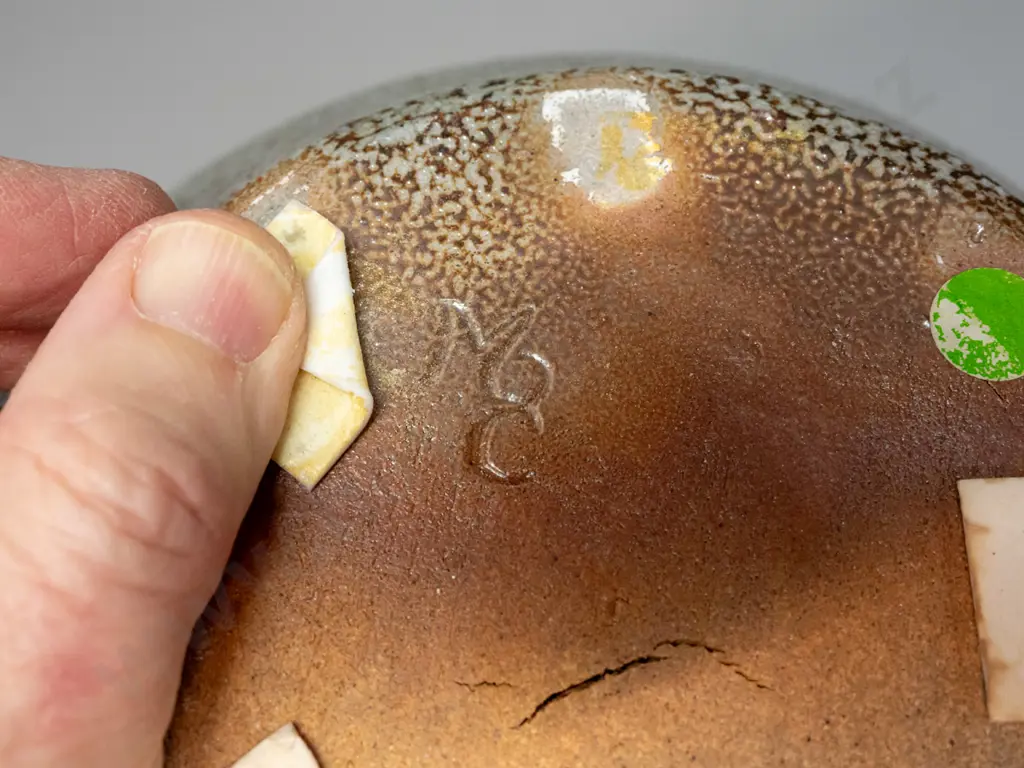 large New Zealand pottery salt-glazed lidded pot - unknown mark MC? - staining inside. H-290 D-200 Image 1++