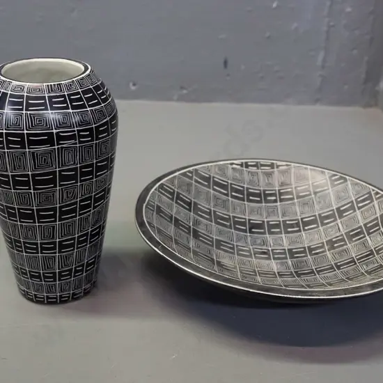 soapstone bowl and vase with retro sgraffito style etched decoration - black over white stone. Vase H-155 has a scratch.