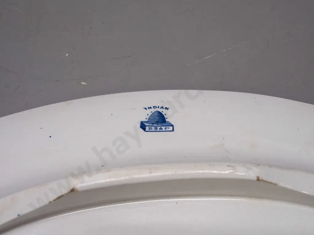 vintage large D.B. & Co "Indian" pattern meat serving / carving dish with palm and crane motifs H-60 L-530 W-400 Image 1++