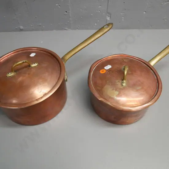 2x Italian copper pots, white-metal interior. Well-used: dings, scratches etc. Largest L-370