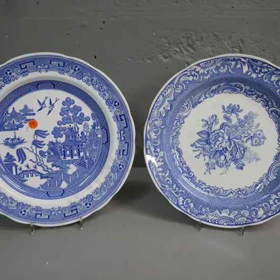 2x Spode 'Blue Room' collection plates: Willow & Bryon Groups. D-265