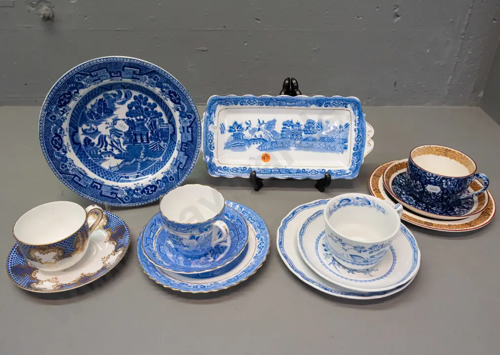 4 vintage trios - Royal Albert Furnivals, Wedgwood, Grafton - a Royal Albert willow sandwich plate, Image 1++
