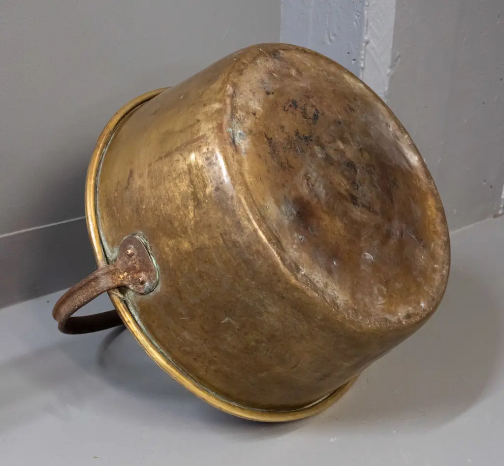 vintage brass jam pan with half-round fixed handle - overall denting and wear, some corrosion to handle H-345 D-400 Image 1++