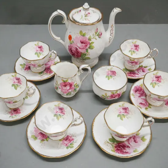 Royal Albert 'American Beauty' 15-piece coffee set. Coffee pot H-180 W-180