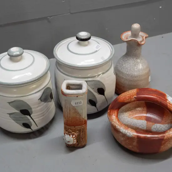 5 pieces of New Zealand studio pottery - 3 pieces of Shino glaze - Ross Richards basket, small vase with applied turtle