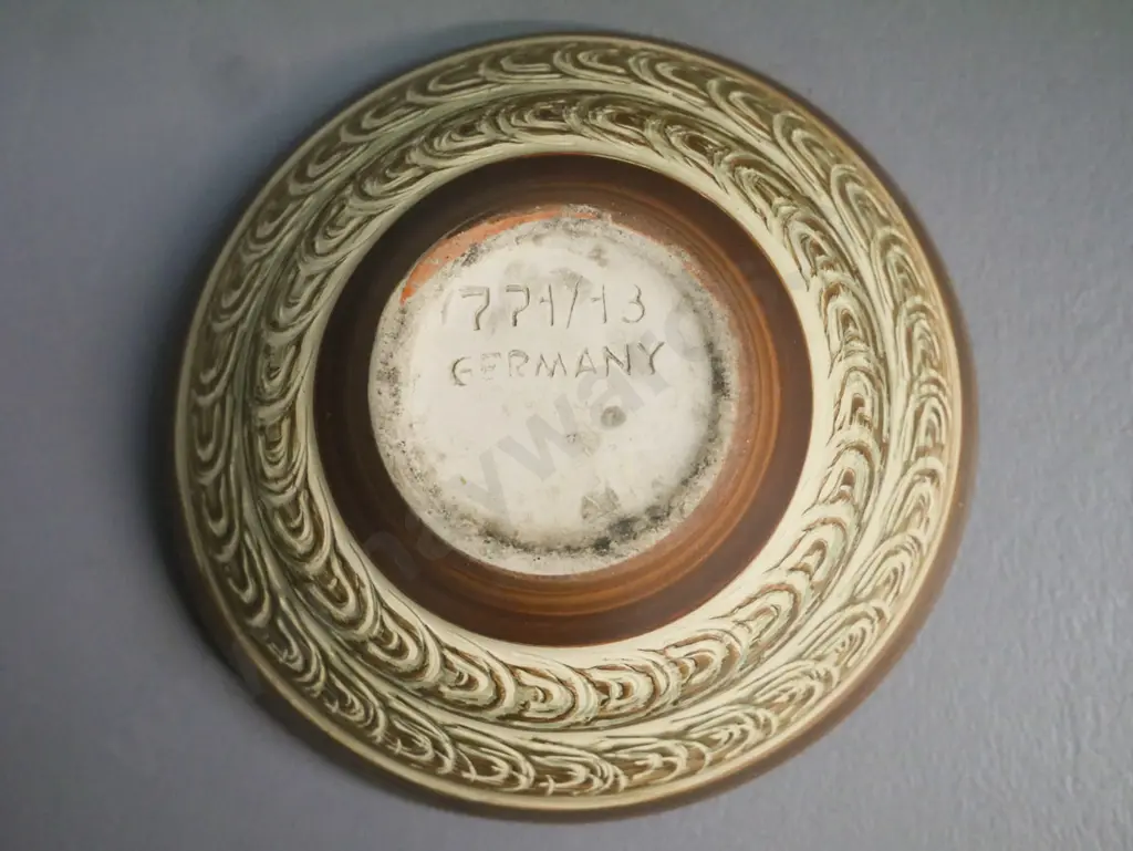4 pieces German pottery: 2 small bowls & 2 small vases - staining to bowl interiors. Tallest H-170 Image 1++