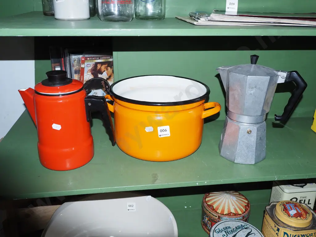 enamel casserole - no lid, stove top espresso, stove top percolator Image 1++