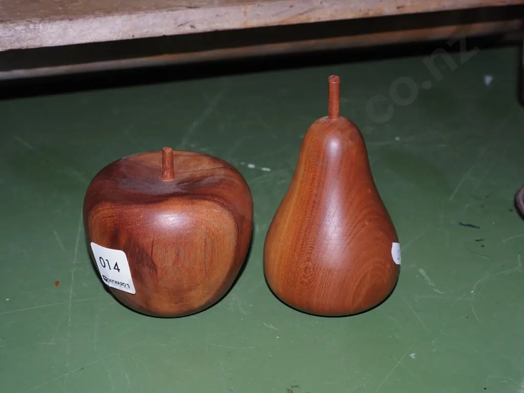 turned wood apple and pear Image 1++