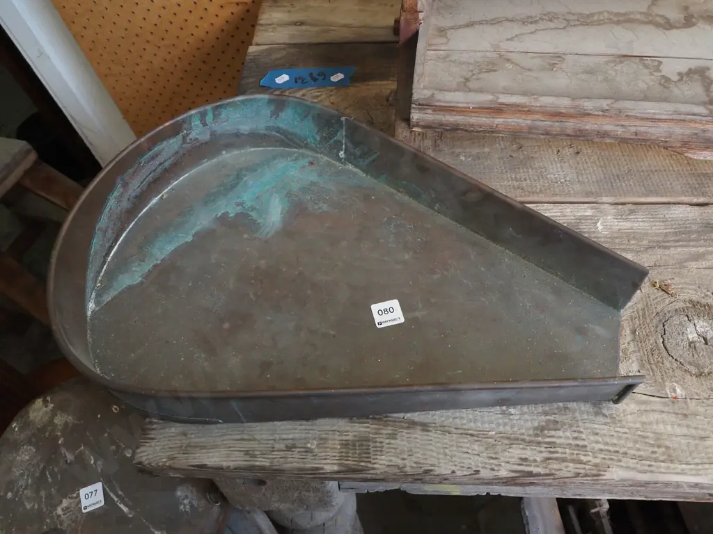 copper pouring tray Image 1++