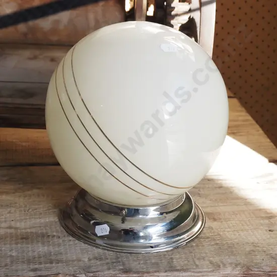 deco light fitting