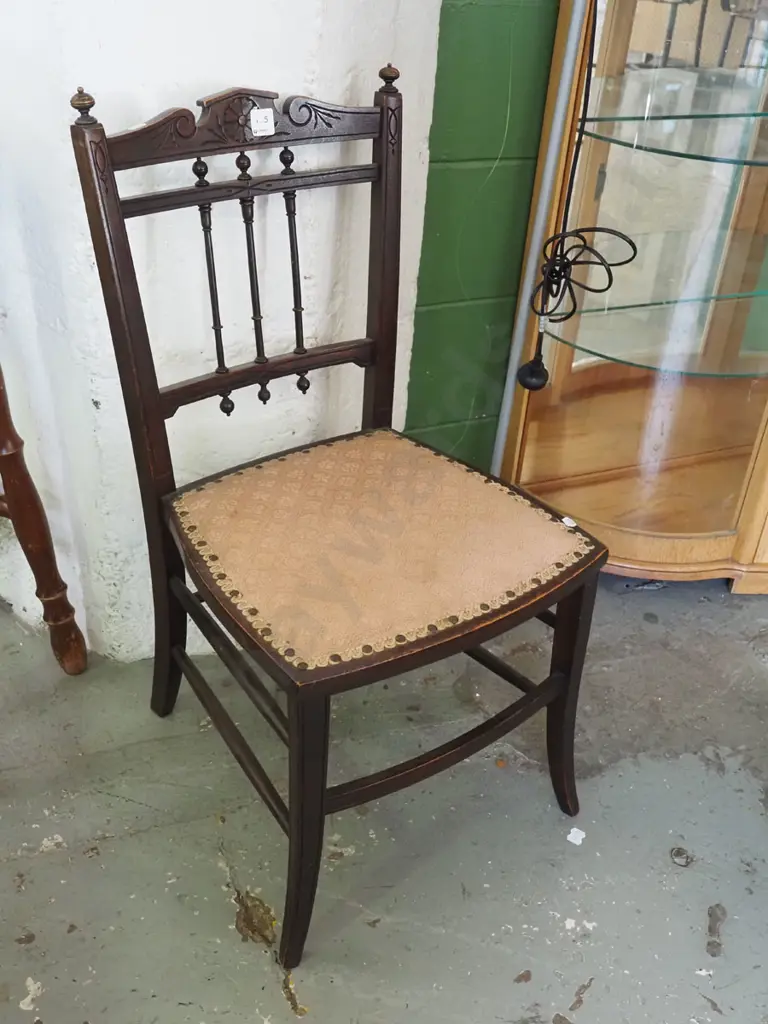 mahogany Victorian spindle back hall chair Image 1++