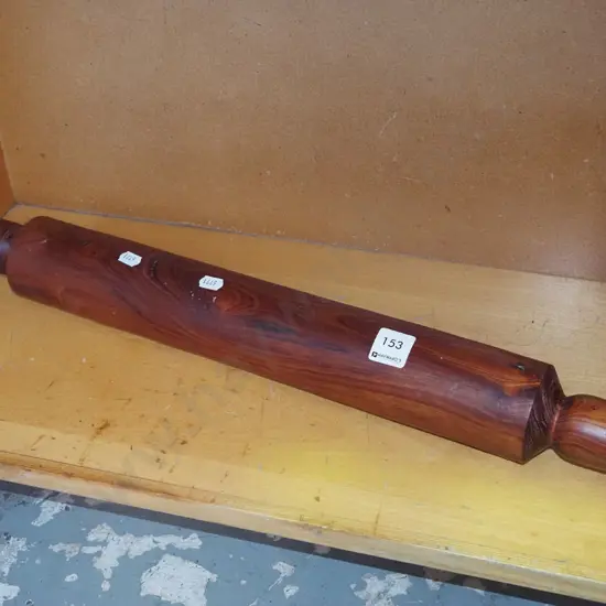 long turned wood rolling pin L580