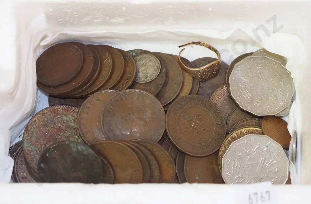 container of coins Image 1++