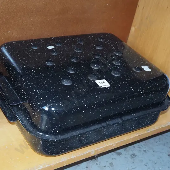 black speckled enamel roasting dish